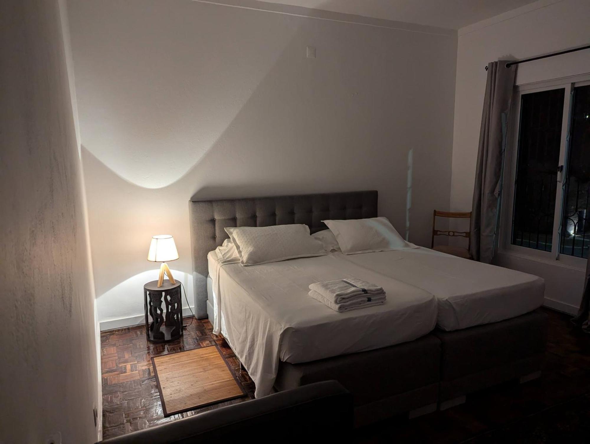 Casa Estrela - Sea & Art Frühstückspension Praia